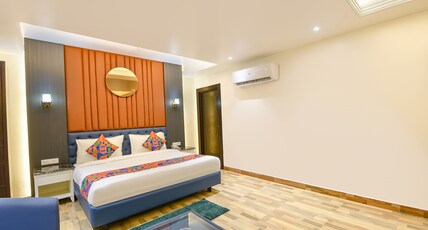 FabHotel Elvilla Room Type - Premium Room