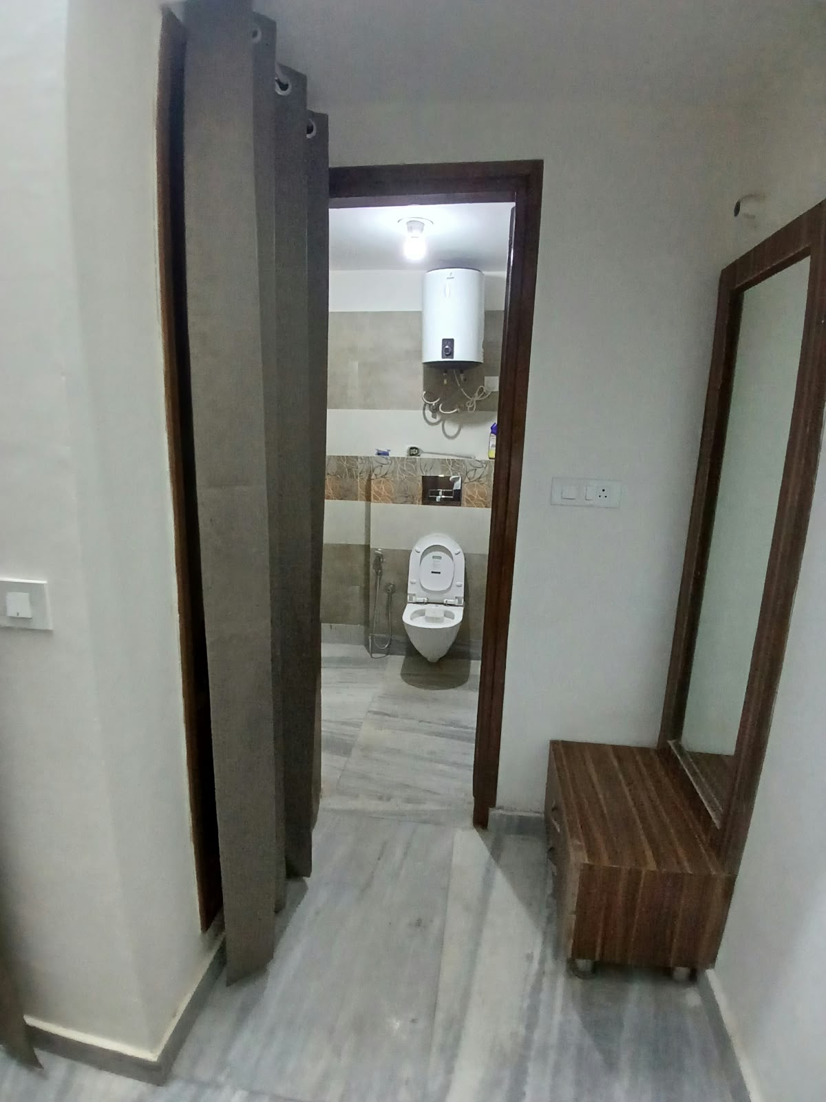 Stayjoy 3BHK | 1st Floor | 4 km from Mohali Airport - Tap to explore photos