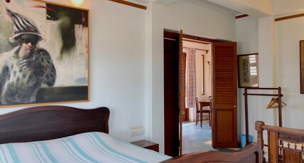 Her View I Luxe Room & Kitchen Room Type - Aurodhan Her View Penthouse 241