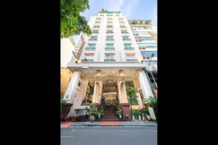 A25 Premium Hotel - 15 Tran Quoc Toan