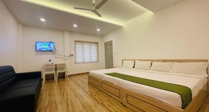 Sky High Inn | Rooms & Guided Treks Room Type - Family Non AC Room(no Balcony)