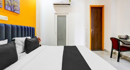 Super Townhouse Sector 69 Gurgaon Room Type - Deluxe