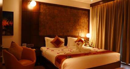 Saugandhika West Gate Room Type - Deluxe Room AC