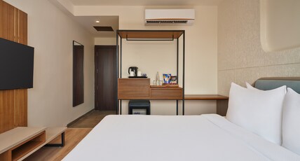 Varay Grande' Room Type - Standard King Room Varay Grande' Room Type - Standard King Room