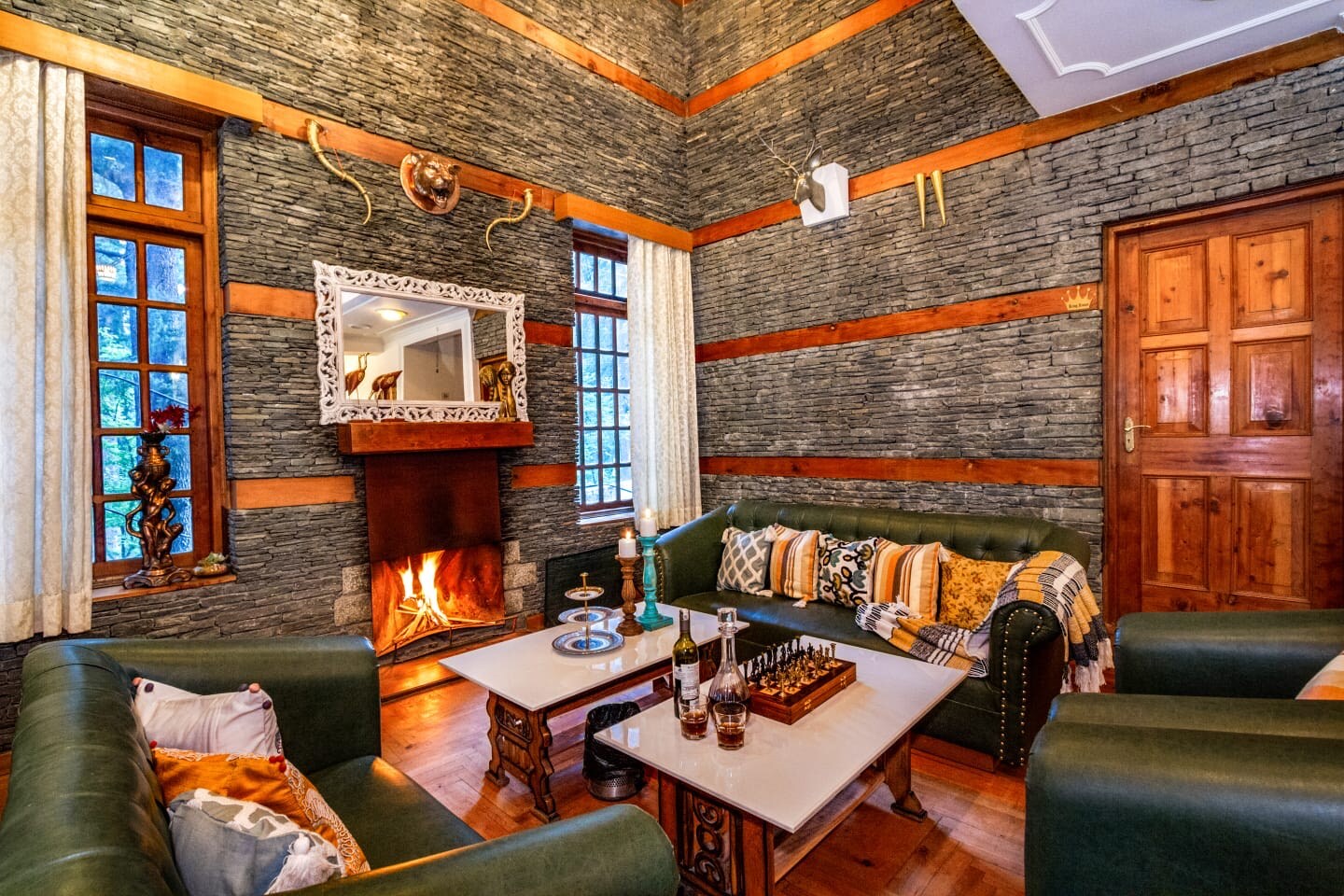 Mary's Cottages | Rooms & Wi-Fi - Tap to explore photos