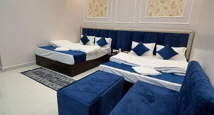Ram Gharana Palace Room Type - Deluxe Ac Family room