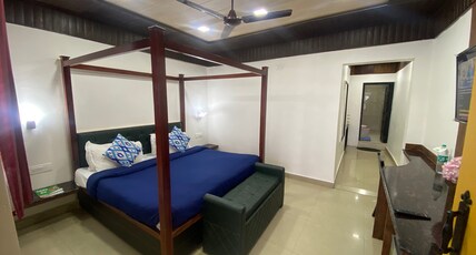 Hotel 24(new bharat) walkable distance from Mall Road Room Type - 104 Double Deluxe room