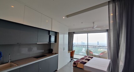 Panoramic Luxury River View Studio Room Type - Panoramic Luxury River View Studio