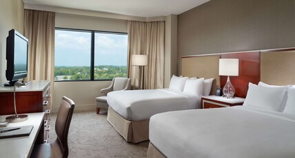 Hilton Atlanta Northeast Room Type - 2 QUEEN BEDS DELUXE ROOM