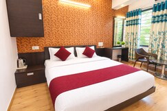 Address of Majestic Hotel