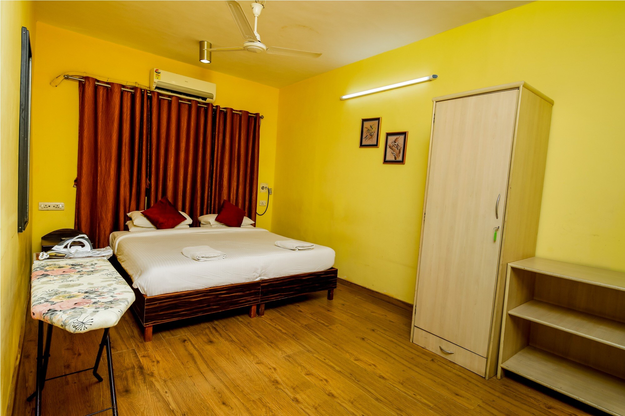 Oritel Service Apartments - Tap to explore photos