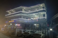 The Shangri Inn