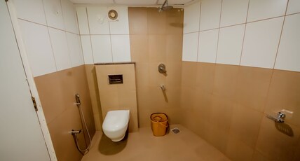 HOTEL HERAA INTERNATIONAL Room Type - Family Room