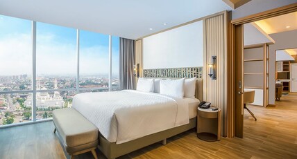 Swiss-Belhotel Solo Room Type - Presidential Suite
