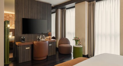 Hyatt Centric Milan Centrale Room Type - 1 King Bed Deluxe