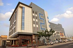 Address of The Crystal Park