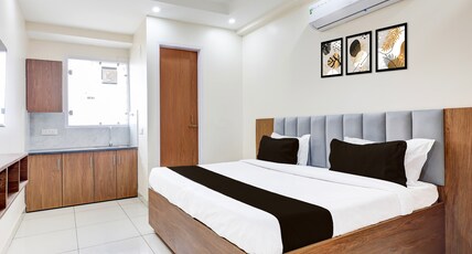 Hotel O ETERNAL RESIDENCY Room Type - Classic Hotel O ETERNAL RESIDENCY Room Type - Classic
