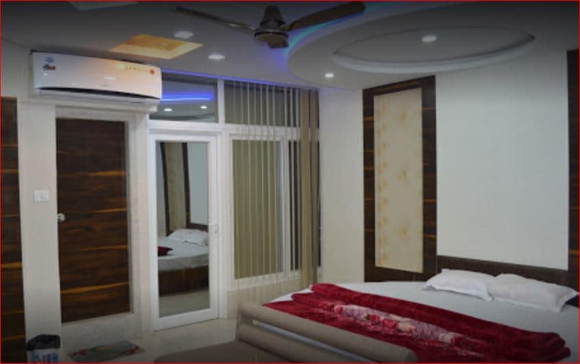 Hotel Arjun Palace Gadarwara - Tap to explore photos