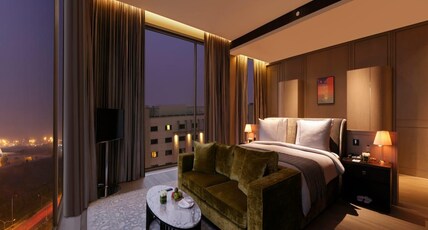 Roseate House New Delhi Room Type - Junior Suite with Club Lounge Roseate House New Delhi Room Type - Junior Suite with Club Lounge