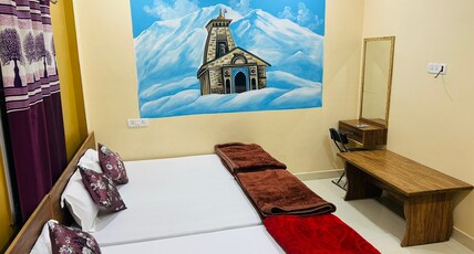 Lotus Paying Guest House Room Type - AC Room