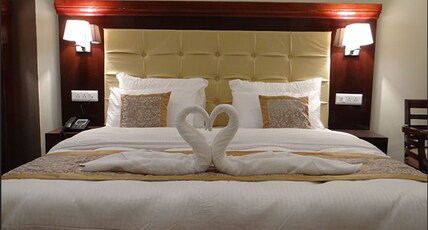 Hotel Anandi Inn By BookingCare Room Type - Suite Room