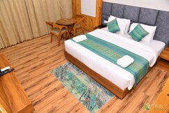 Qcent Woods Resort & Spa Rishikesh