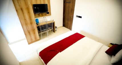 Chandan palace Room Type - Deluxe Room with City View