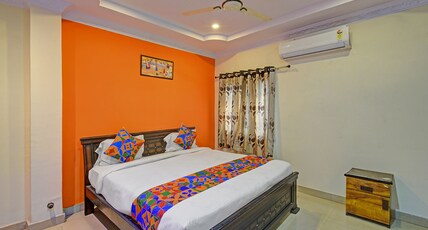 FabHotel Sri Balaji Grand Room Type - Premium Room