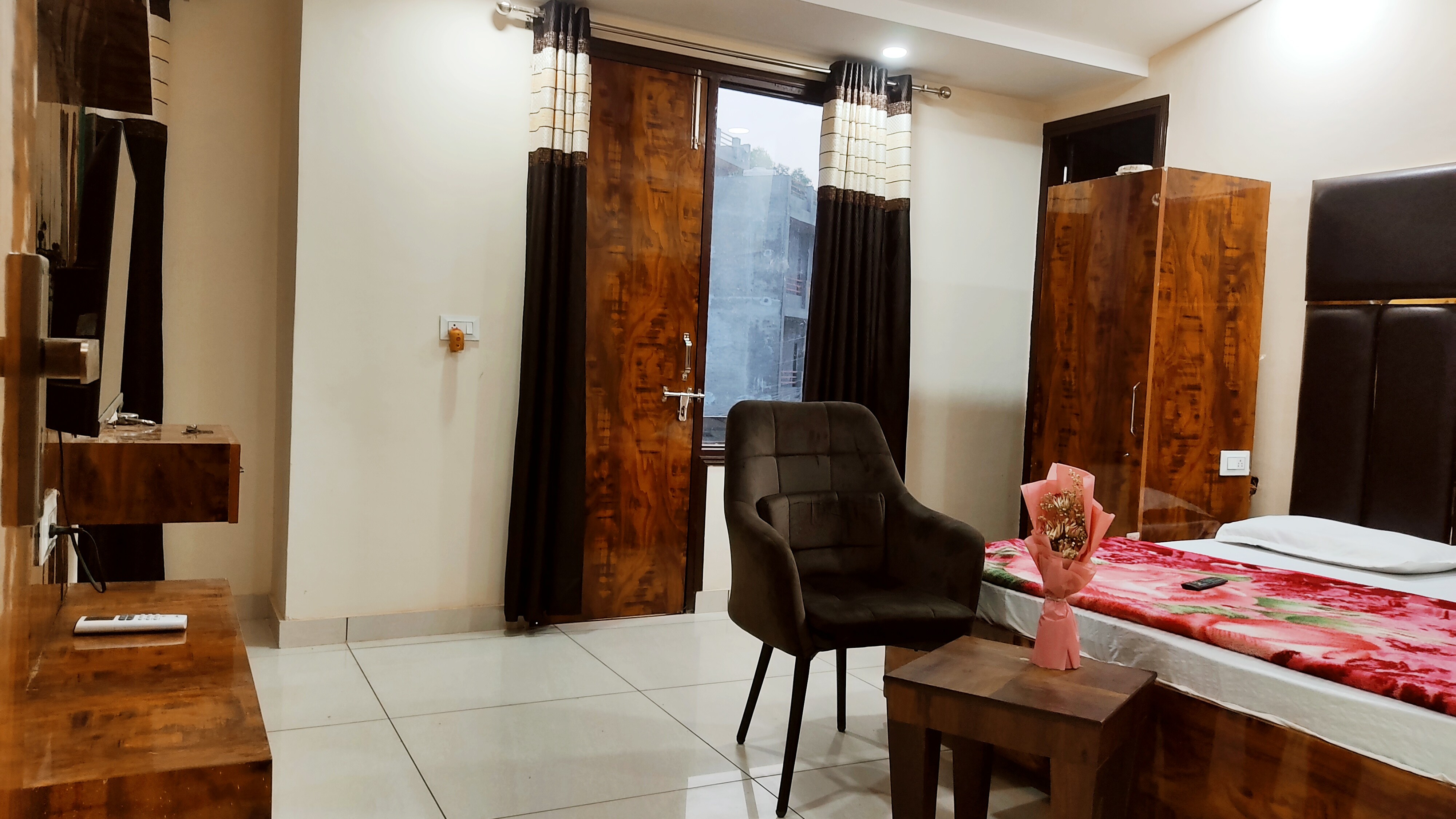 MOTEL RAJMANI LPU LAW GATE - Tap to explore photos