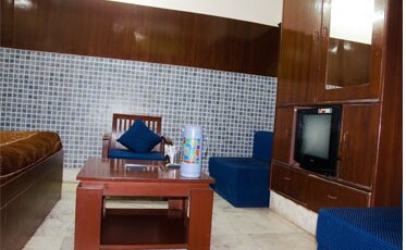 HOTEL SARTAJ Room Type - Deluxe Room