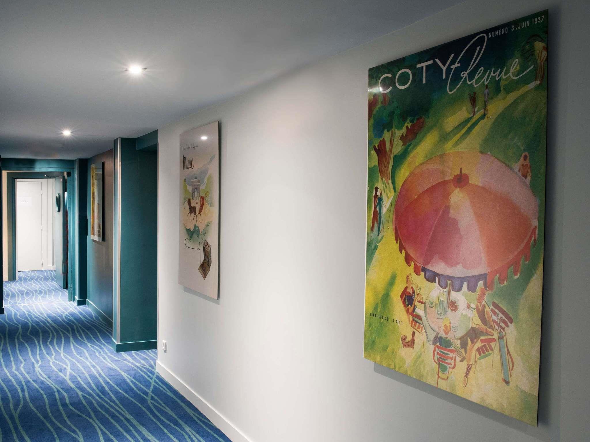 Hotel Mercure Paris Suresnes Longchamp - Tap to explore photos