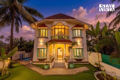 Cerulean Frame by VEO - Part of StayVista