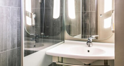 ibis Bourg En Bresse Room Type - Executive room with double bed
