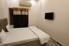 Kashi corridor home stay