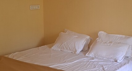 Sri Chowdeshwari Homestay Room Type - Right Room