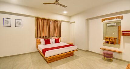 FabHotel Majestic Pearl Room Type - Deluxe Room