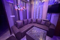 Vogue Lavish Stays Zirakpur Couple Friendly