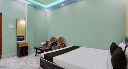 Hotel O by OYO AM2PM Restaurant Cum Bar Room Type - Classic