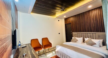 Rudra Residency Room Type - Bedroom 2