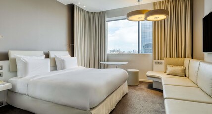 Pullman Brussels Centre Midi Room Type - SUPERIOR ROOM, 1 King Size Bed, City View