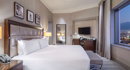 Hilton Bursa Convention Center & Spa Room Type - KING EXECUTIVE CORNER ROOM