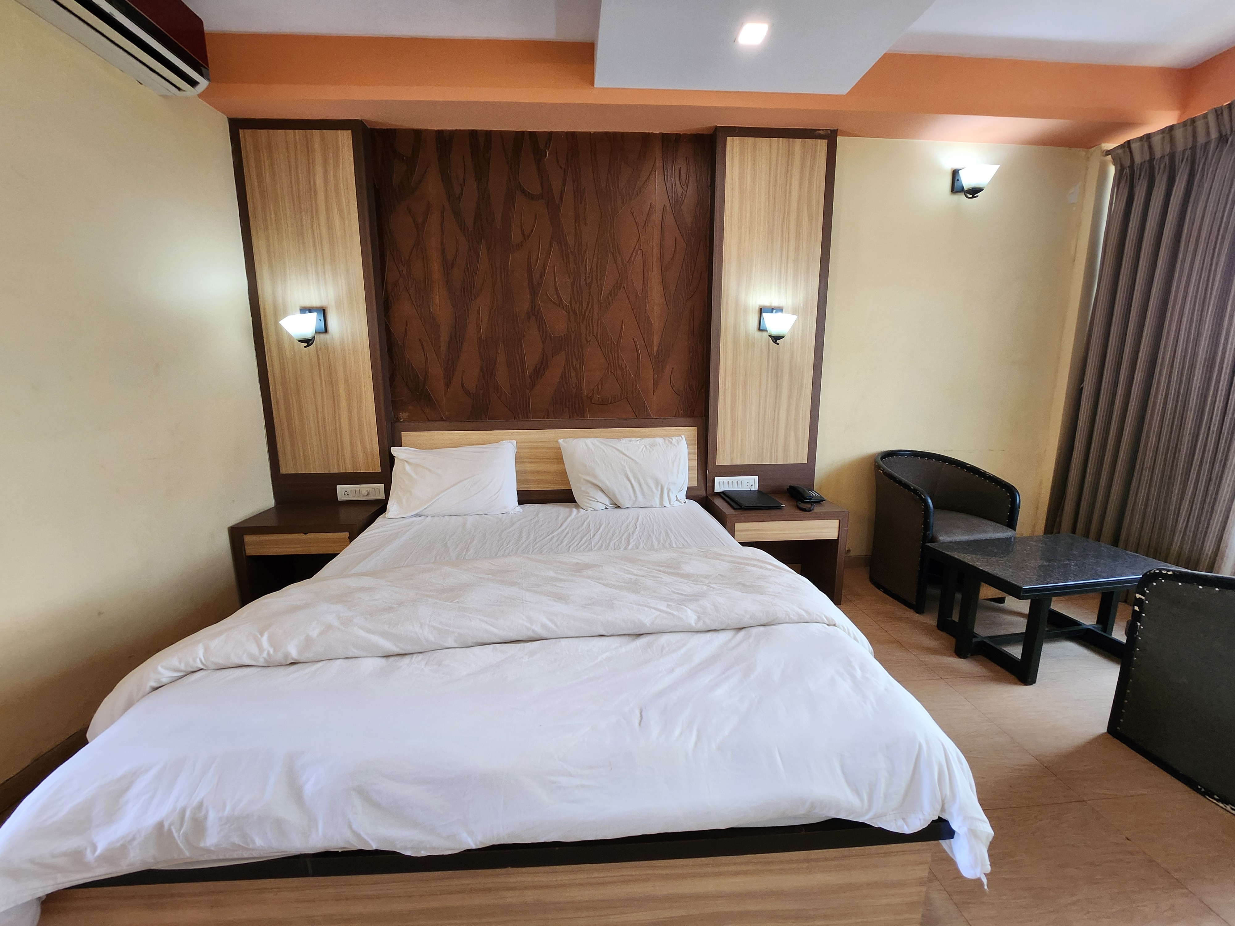 Hotel Ashoka Palace - Tap to explore photos