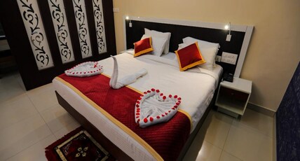 Issac's Hotel Regency Room Type - Regency AC Suite Room
