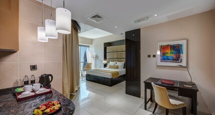 Gevora Hotel - World's Tallest 4 Star Room Type - Deluxe Room.