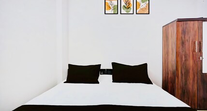 Hotel shree panchmukhi residency Room Type - Bedroom 4