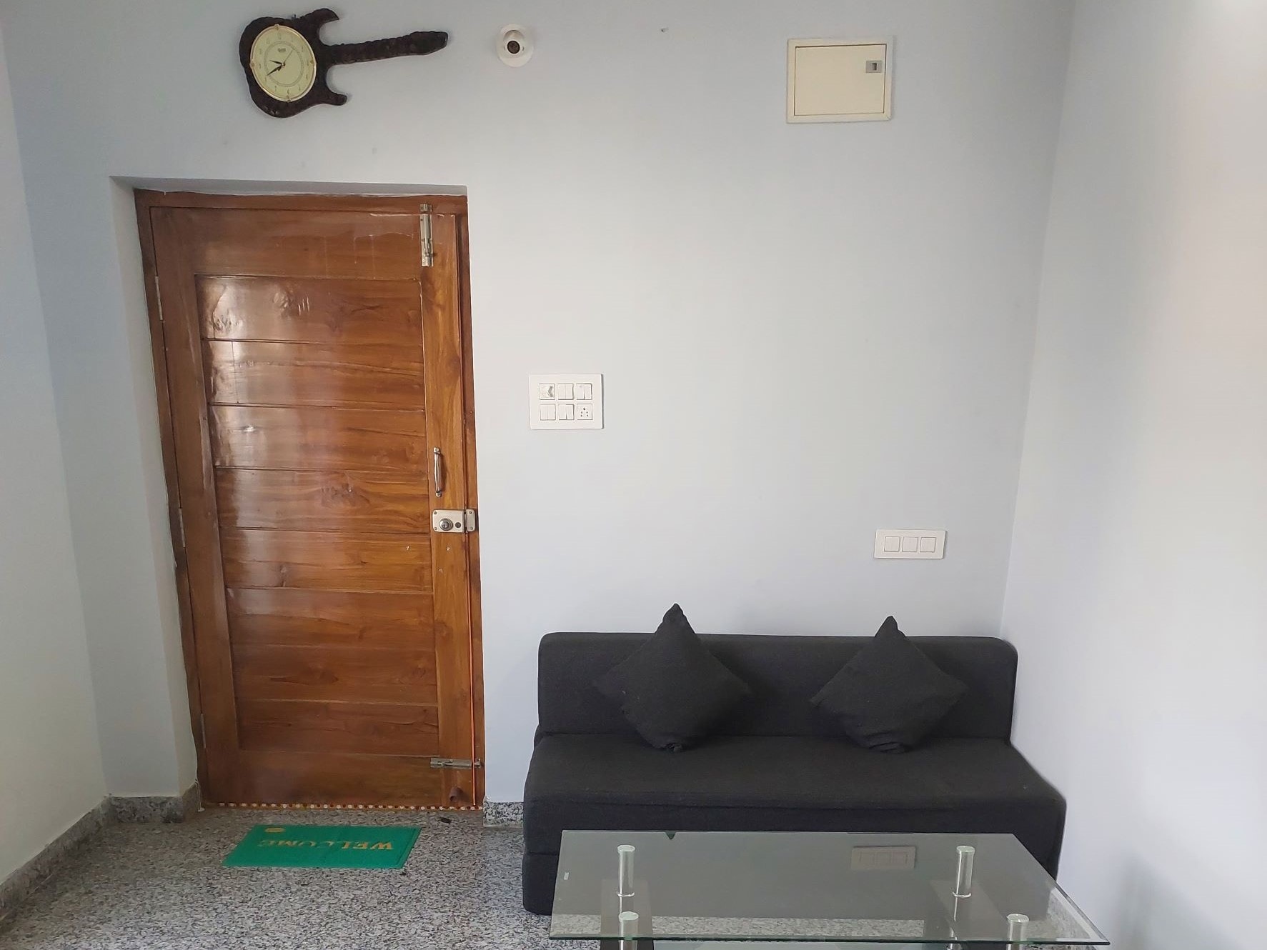 Deccan Stay 2BHK connected to airport - Tap to explore photos