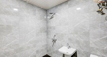 Hotel O Grand Heights Room Type - Classic