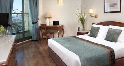Crowne Plaza HAIFA Room Type - 2 Twins Standard City View