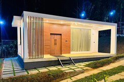 Locera Service Villa