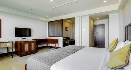 Hotel Ivory Tower Room Type - Ivory Suite
